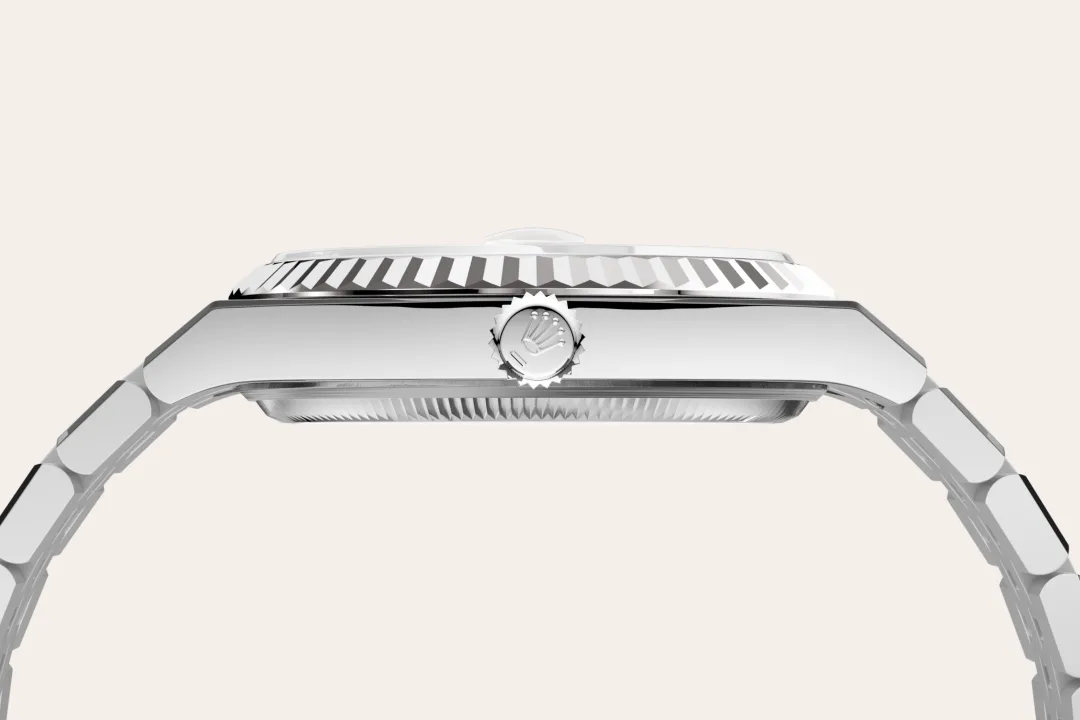Rolex Land-Dweller m127234-0001 material